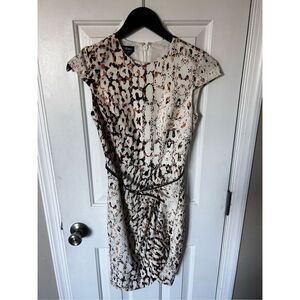 Bebe  animal print dress size 00 cat leopard cheetah work business dress sexy nw